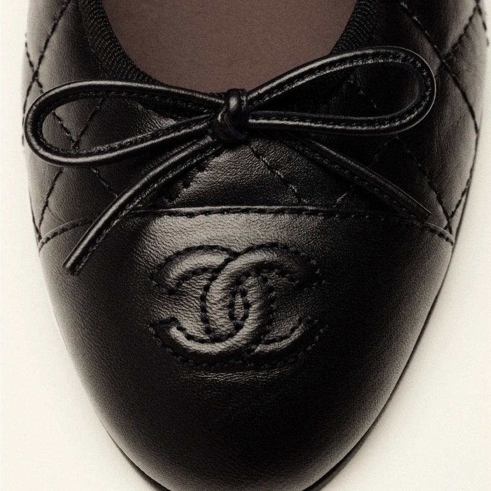 CHANEL Black Leather Loafers with Bow